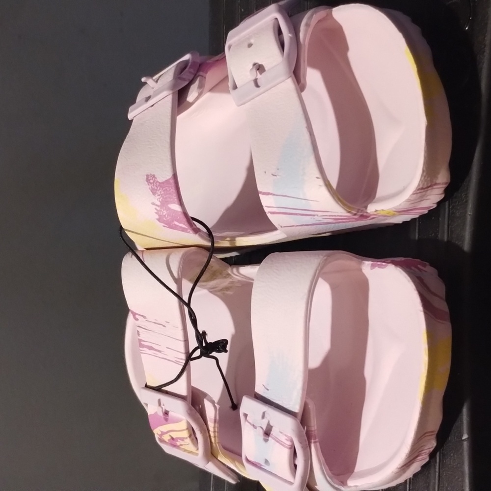 NWOT Girl's Sandals